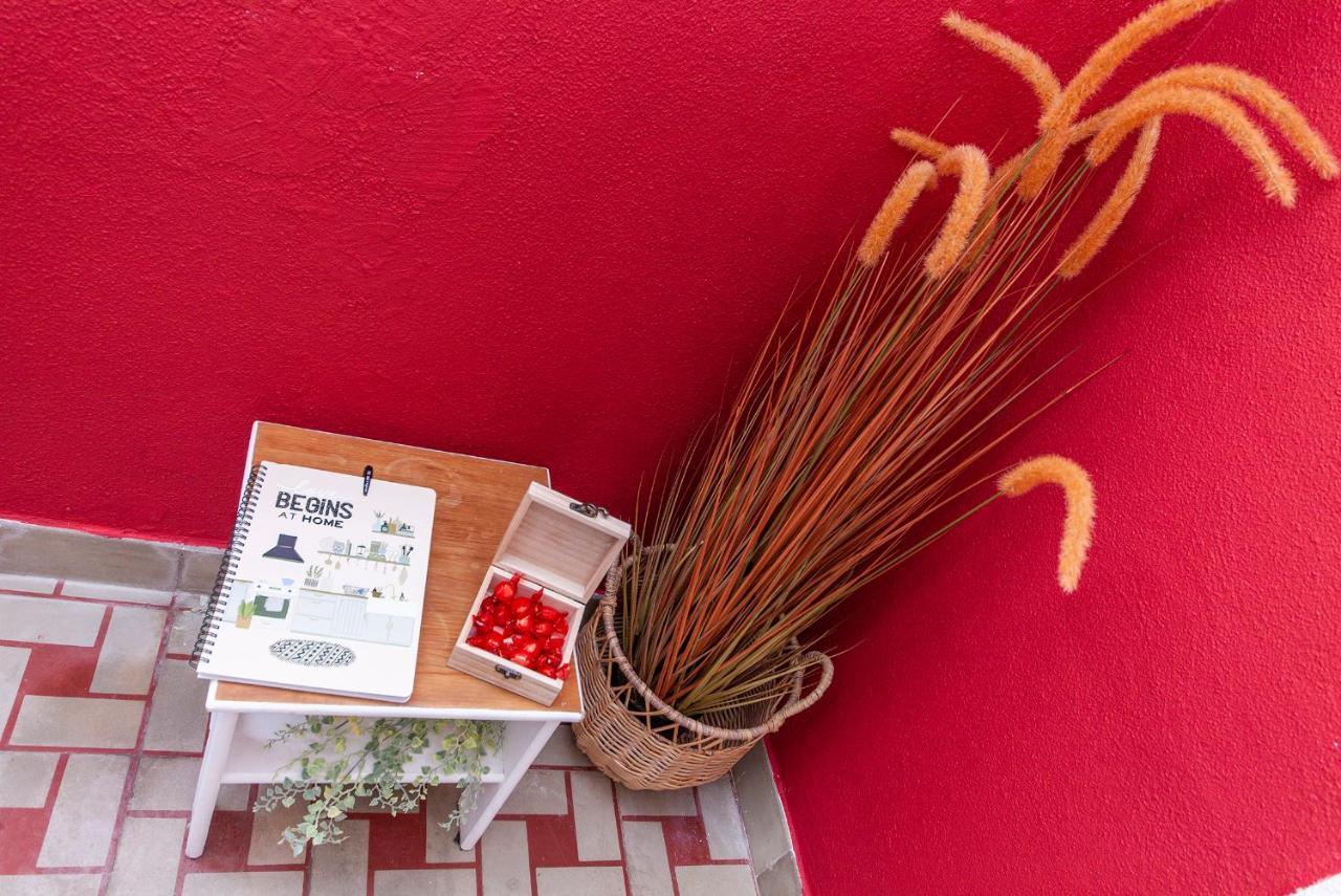 לאגוּ‏ש J - Casa Do Farol Guesthouse מראה חיצוני תמונה