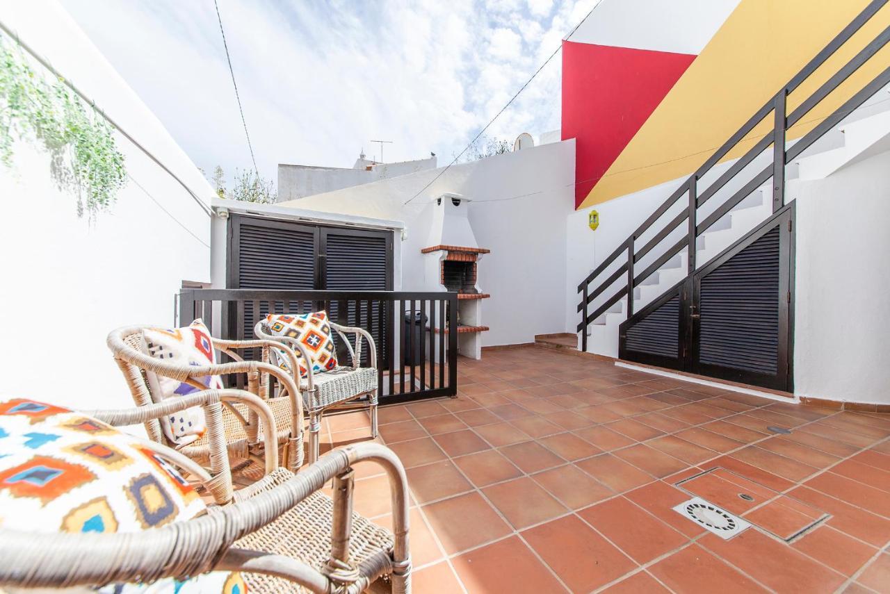 לאגוּ‏ש J - Casa Do Farol Guesthouse מראה חיצוני תמונה