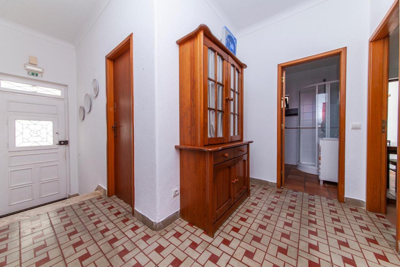 לאגוּ‏ש J - Casa Do Farol Guesthouse מראה חיצוני תמונה