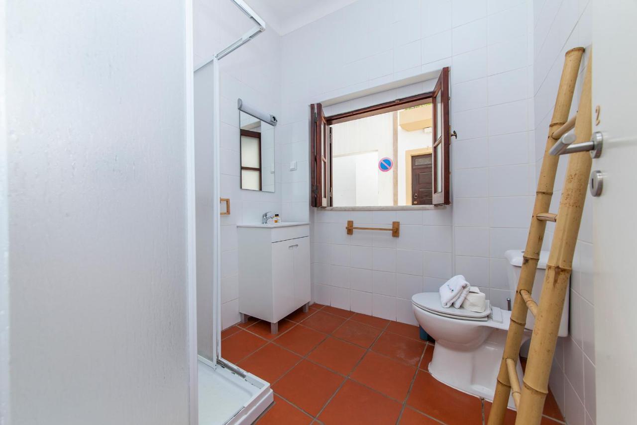 לאגוּ‏ש J - Casa Do Farol Guesthouse מראה חיצוני תמונה