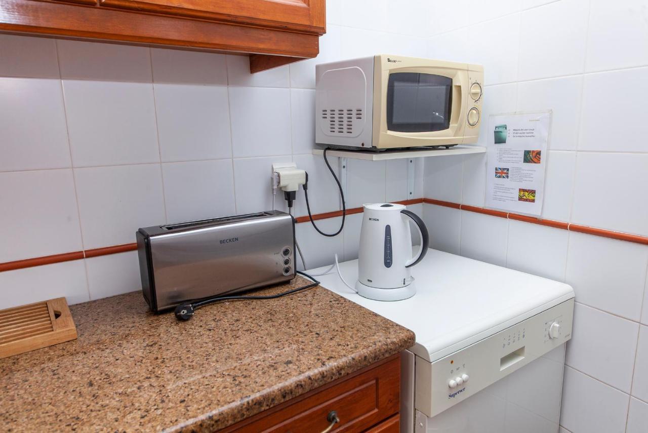 לאגוּ‏ש J - Casa Do Farol Guesthouse מראה חיצוני תמונה